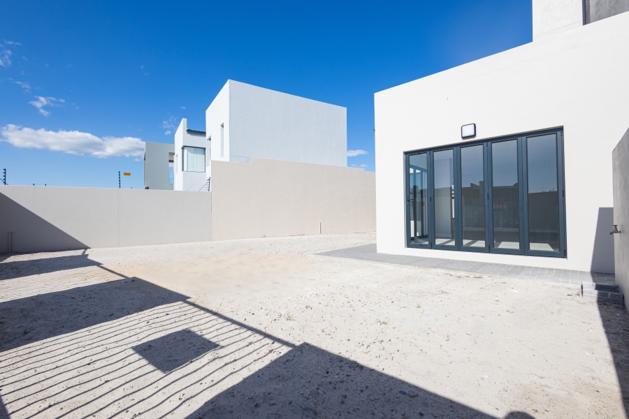 4 Bedroom Property for Sale in Sandown Western Cape